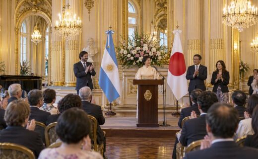 La Legislatura porteña homenajeó los 140 años de la inmigración japonesa en la Argentina y destacó el aporte cultural de la comunidad nikkei.