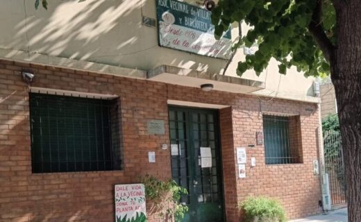 La Asociación Vecinal y Biblioteca Popular Villa del Parque, ubicada en Baigorria 3373, celebra su centenario con una fiesta abierta al barrio.