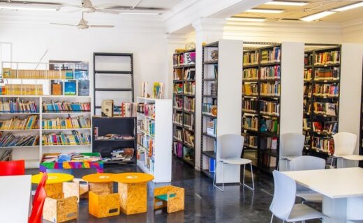 La Biblioteca Joaquín V. González reabre en La Boca tras su renovación, con una jornada gratuita de libros, música y actividades para los vecinos.