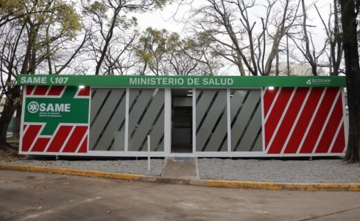Nueva base del SAME en Liniers, junto al Hospital Santojanni, que funciona las 24 horas y amplía la red porteña a 32 sedes.