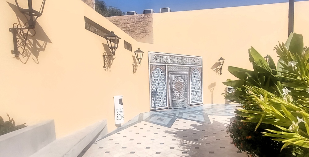Palermo busca oficializar el nombre Patio de Marruecos para la plazoleta de Gurruchaga y Nicaragua, con jardines y fuentes de inspiración marroquí.