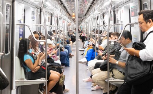 Pasajeros en una formación del subte porteño, para la nota sobre la inversión prevista en el presupuesto 2027.